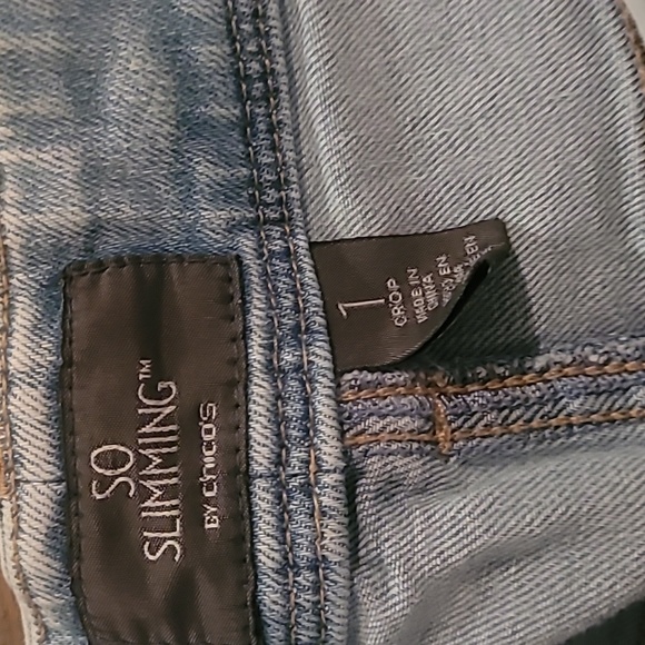 So slimming  by Chico jeans size 1 crop - Picture 5 of 5